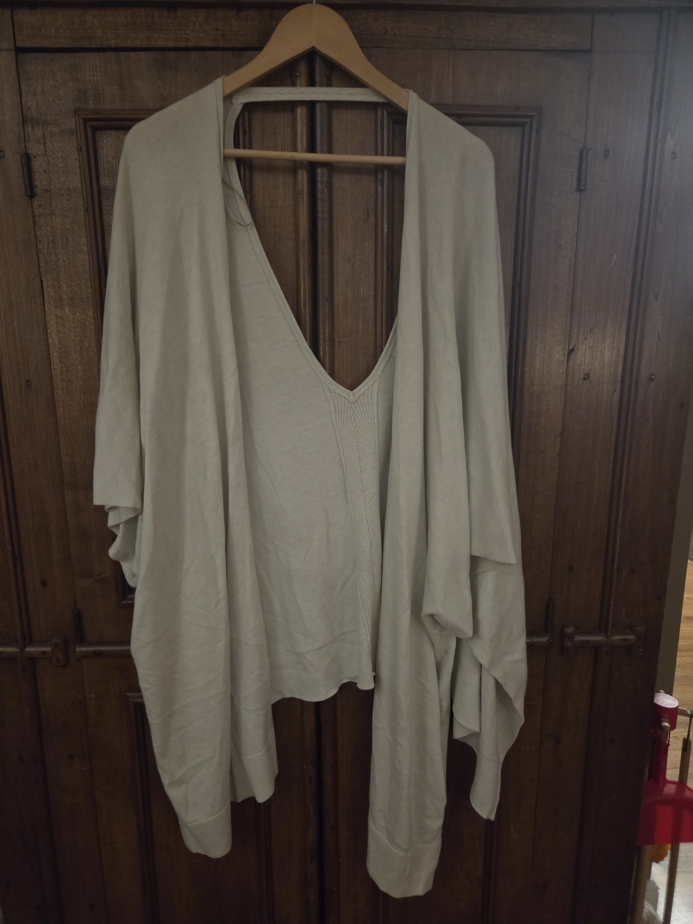 Lululemon Women's Cream Cardigan